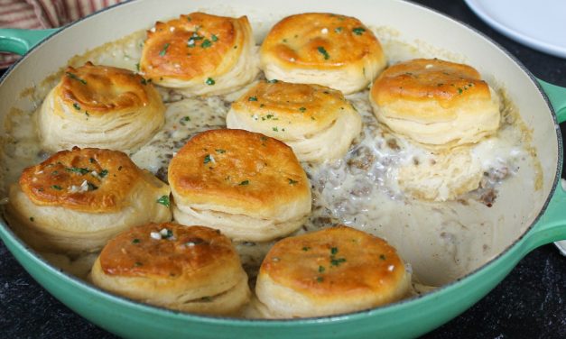 Sausage Gravy Biscuit Casserole – Perfect Recipe For The Smithfield BOGO Sale AND Your Holiday Guests!