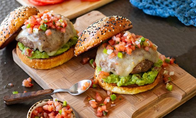 Pick Up BOGO Hellmann’s For Delicious & Juicy Turkey Burgers