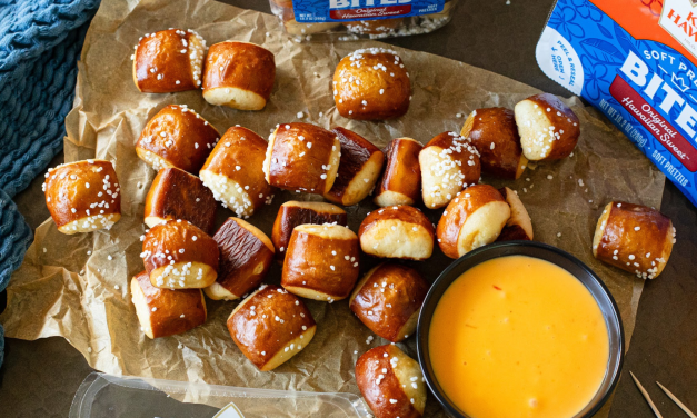 Simplify Snacktime With KING’S HAWAIIAN® Soft Pretzel Bites and VELVEETA®