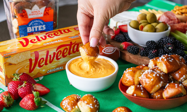 Gear Up For Game Day With KING’S HAWAIIAN® Soft Pretzel Bites and VELVEETA®